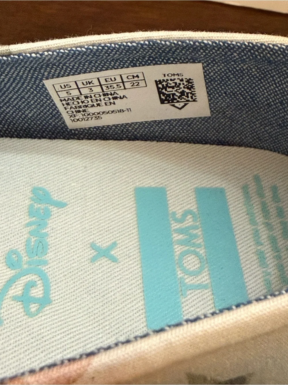 TOMS x Disney Women's Fairy Tale Canvas Slip-On Shoes in Cream Size 5